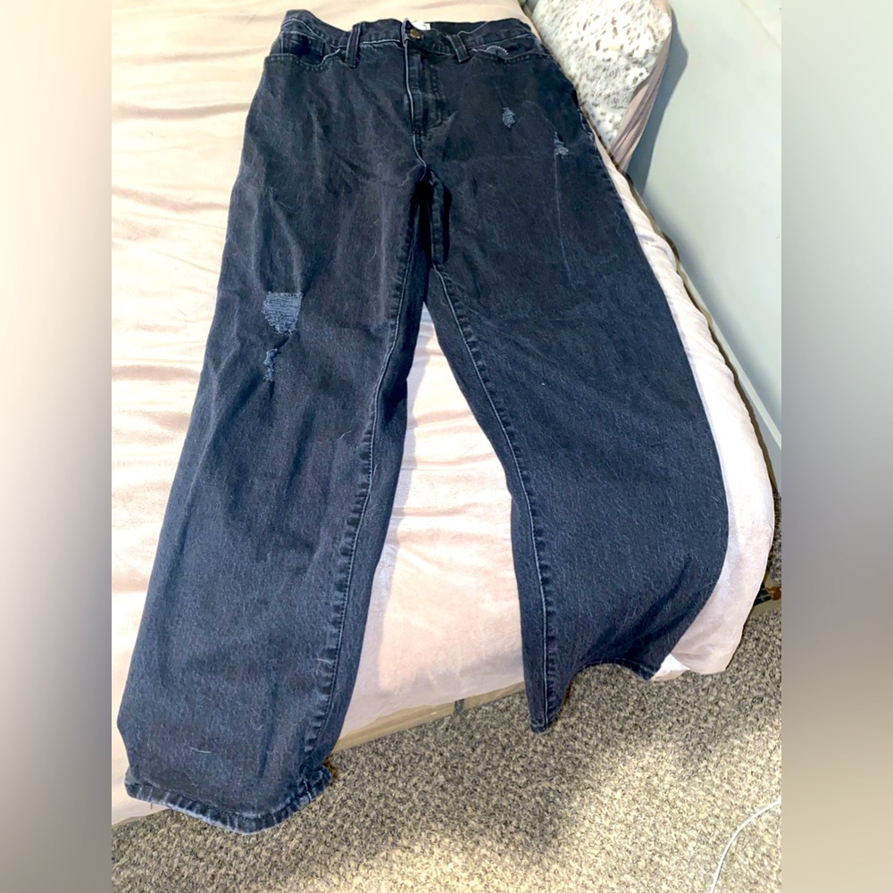 Universal Threads Black Ripped Jeans